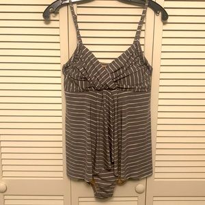 Size 8 Garnet Hill Ruched Overlay swimsuit in like new condition, soft bra